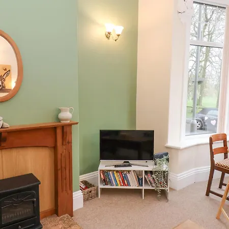 94a West Avenue Apartment Filey